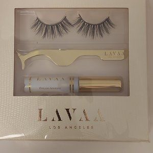 Bundle 3+ items for 15% OFF!  Lavaa Beauty Flirty Lash set